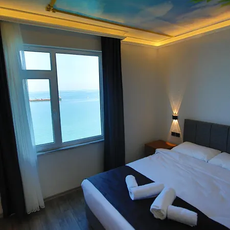 Black Pearly Hotel 3*