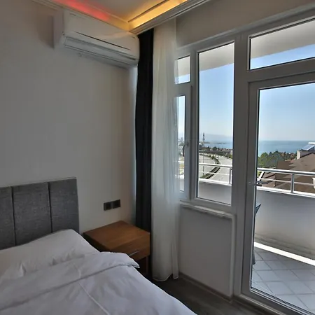 Black Pearly Hotel 3*